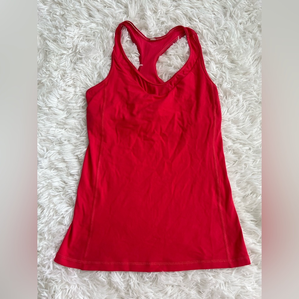 Lululemon Deep Breath Tank in Lush Coral Scalloped Trim - Size 6 - Picture 2 of 9